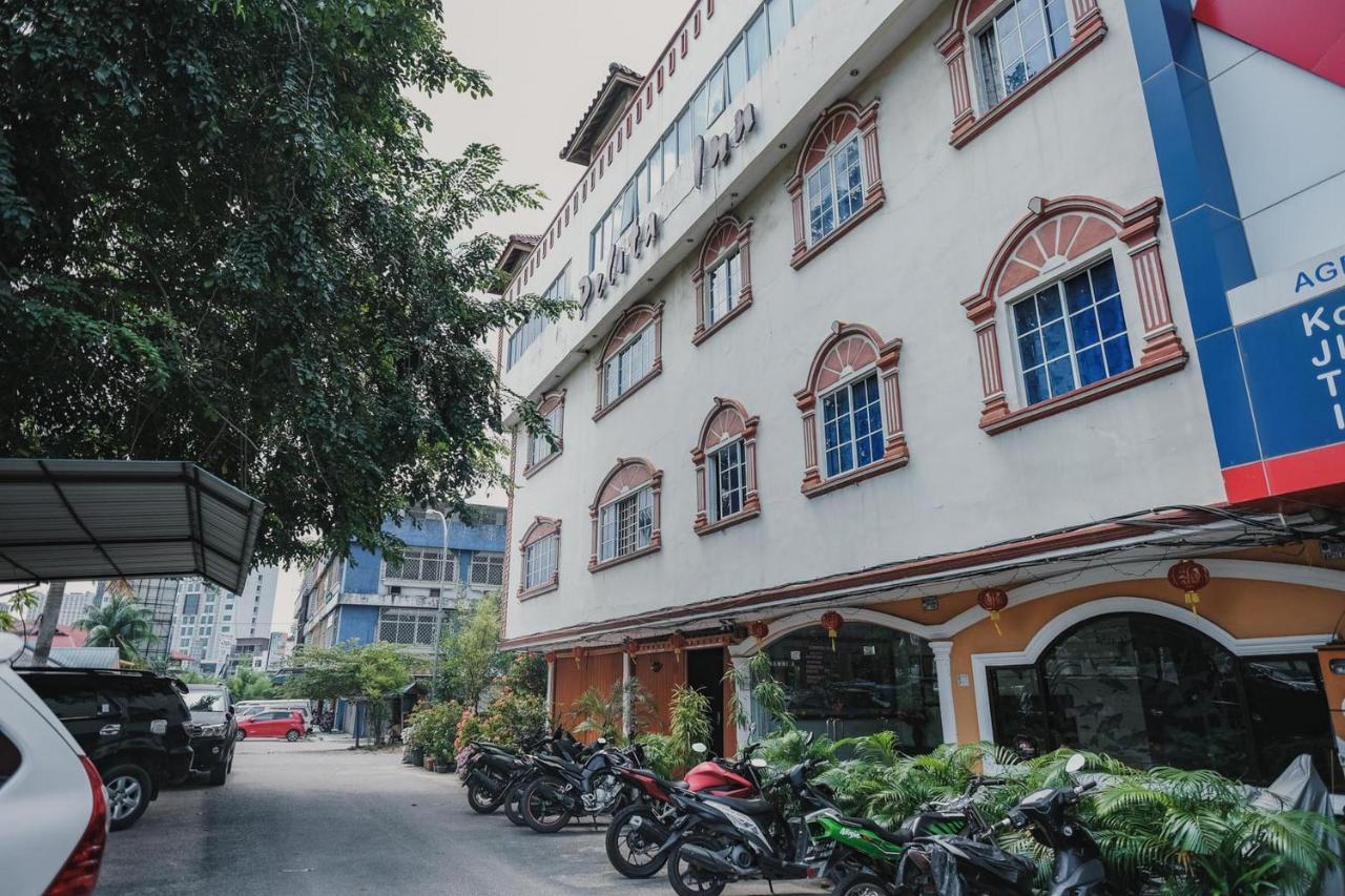 Reddoorz Near Nagoya Hill Mall Batam 5 Luaran gambar
